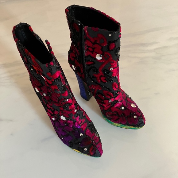 Libertine High Heeled Platform Red Velvet Boots Size 40 / 5" Heel - Picture 3 of 6